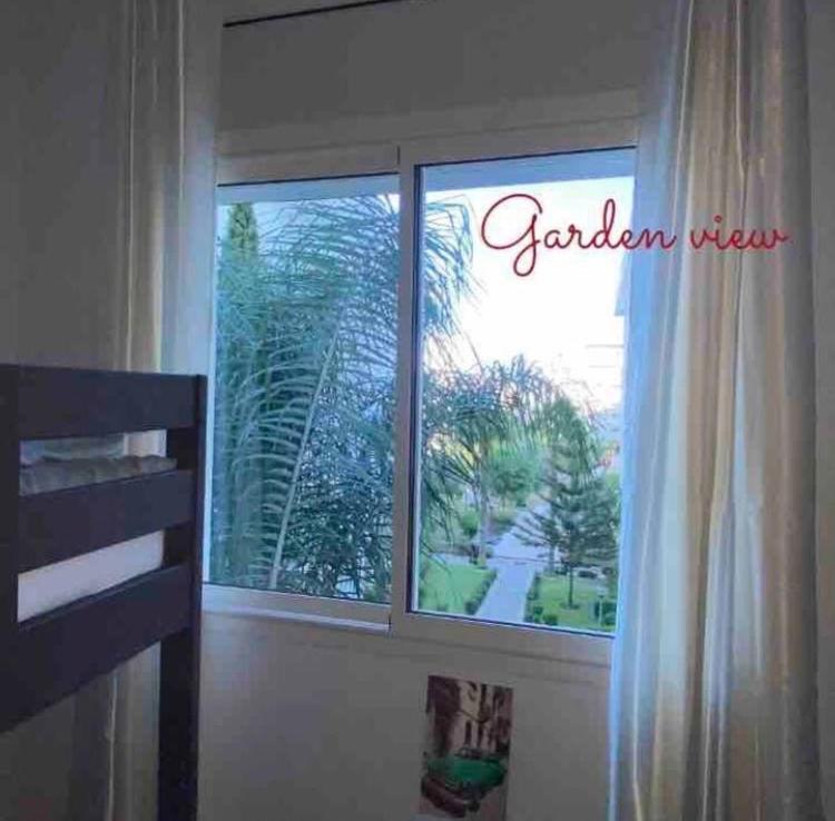 Moderne Appartement Met Tuin タンジェ エクステリア 写真