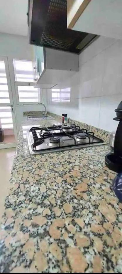 Moderne Appartement Met Tuin タンジェ エクステリア 写真