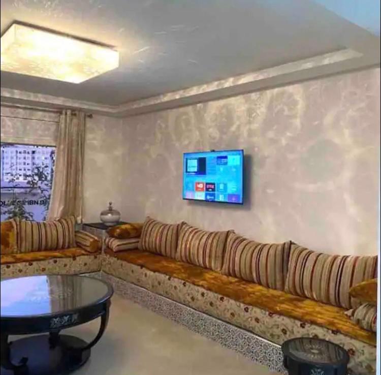 Moderne Appartement Met Tuin タンジェ エクステリア 写真